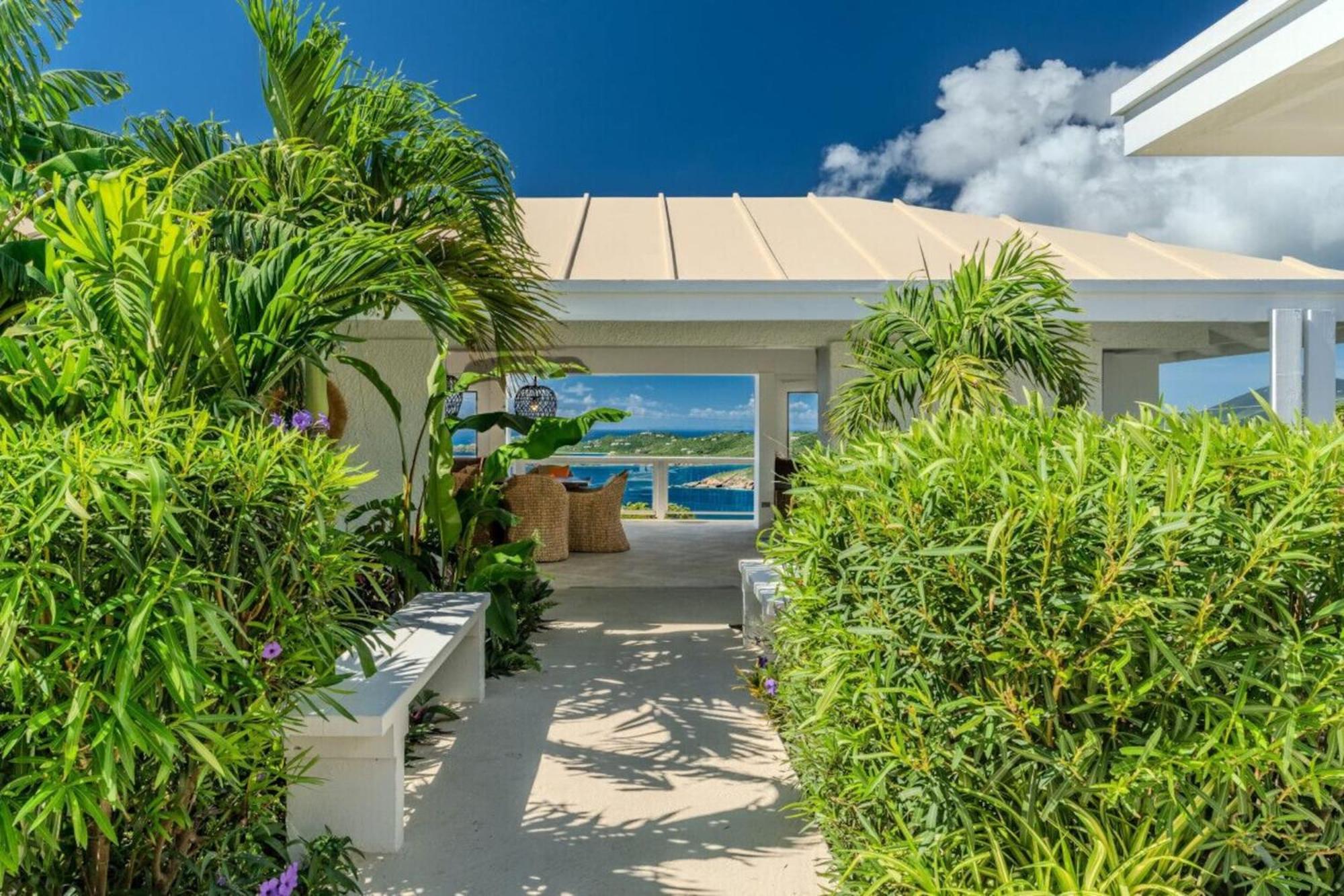 Royal Villa With A Huge Swimming Pool Cowell Battery 外观 照片