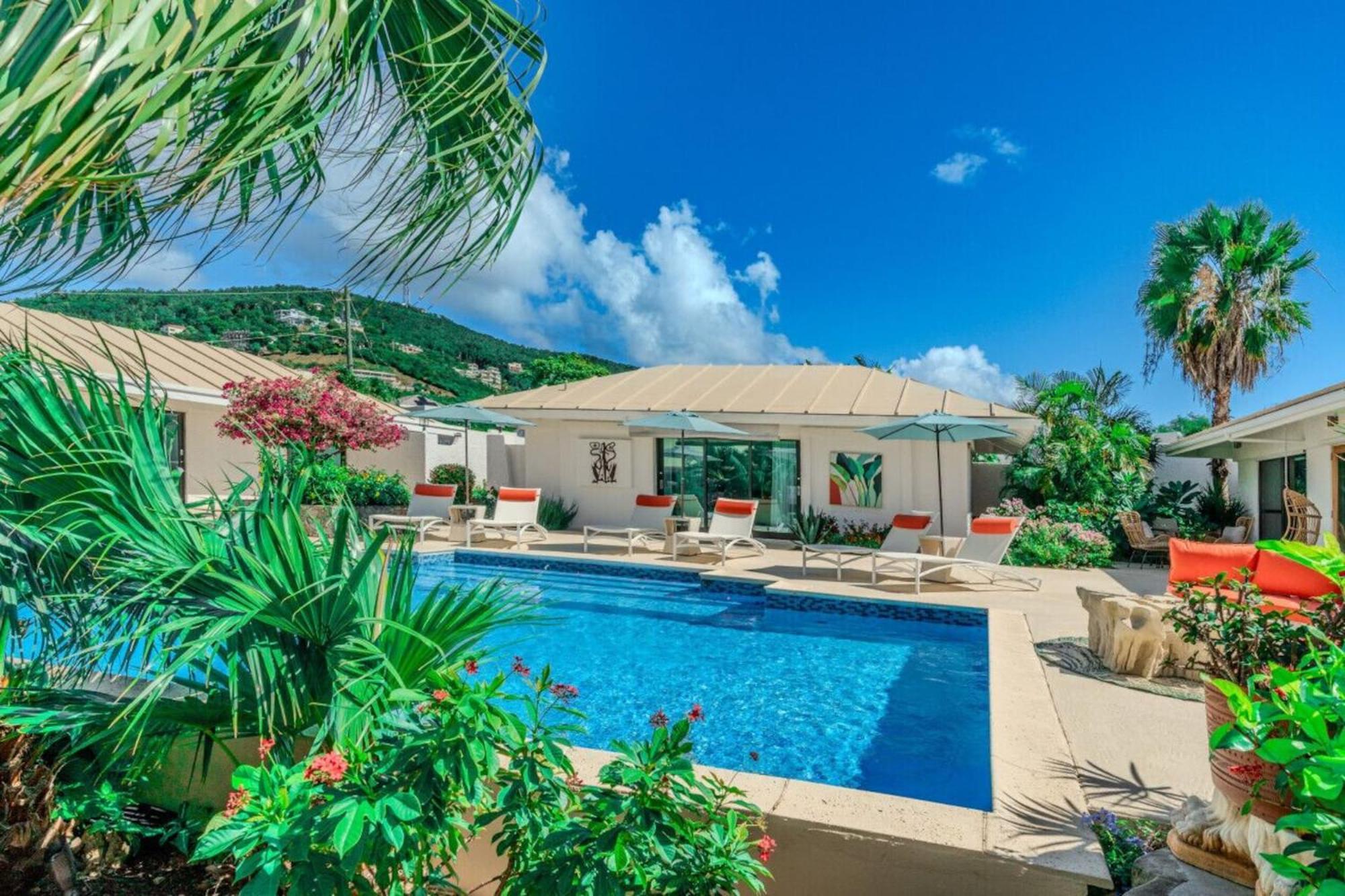 Royal Villa With A Huge Swimming Pool Cowell Battery 外观 照片