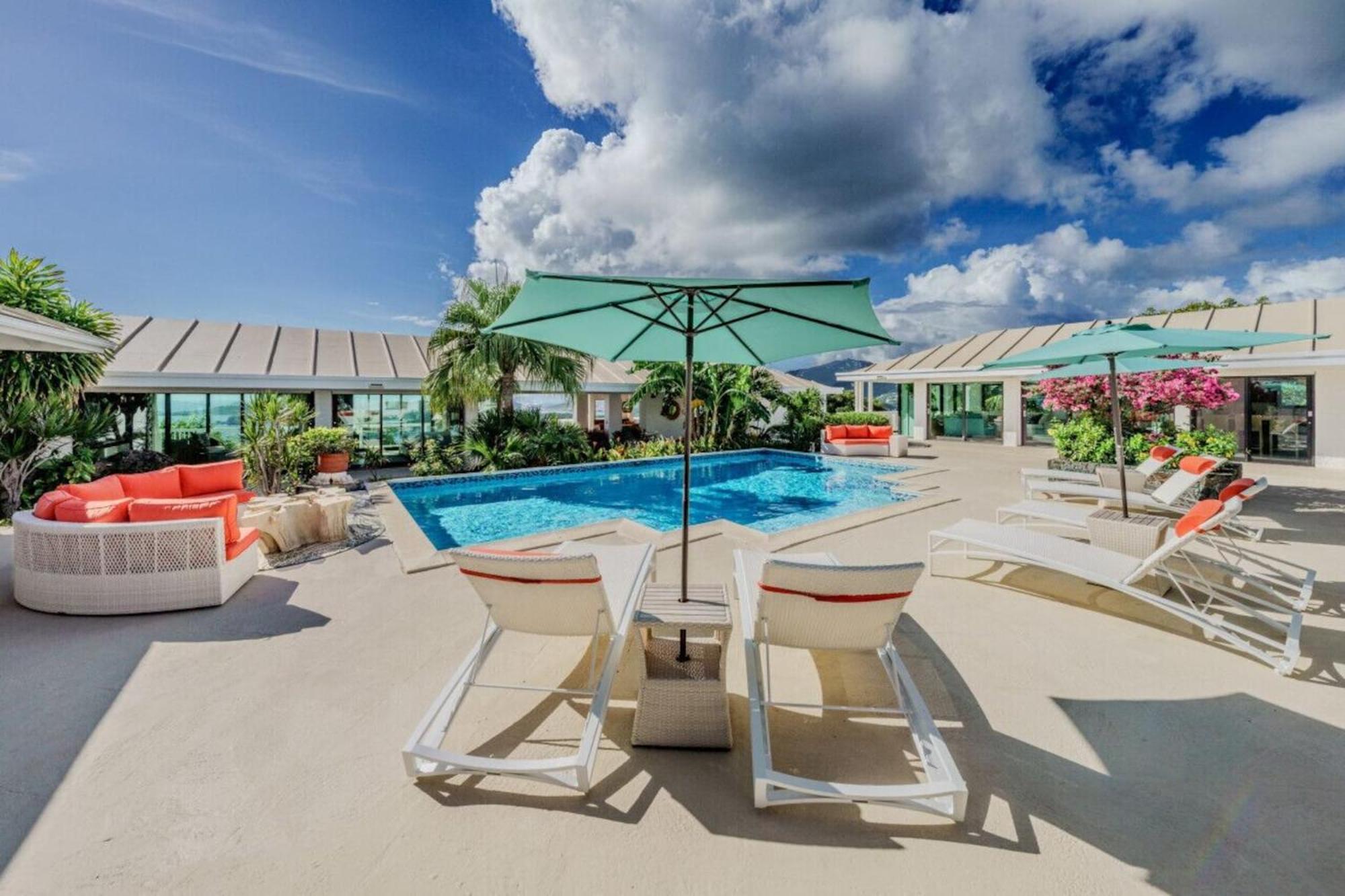 Royal Villa With A Huge Swimming Pool Cowell Battery 外观 照片