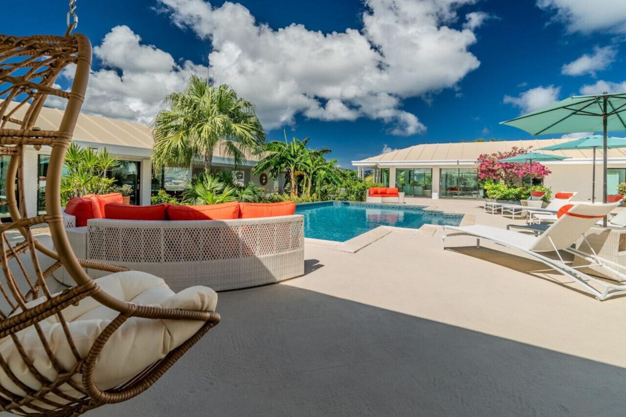 Royal Villa With A Huge Swimming Pool Cowell Battery 外观 照片