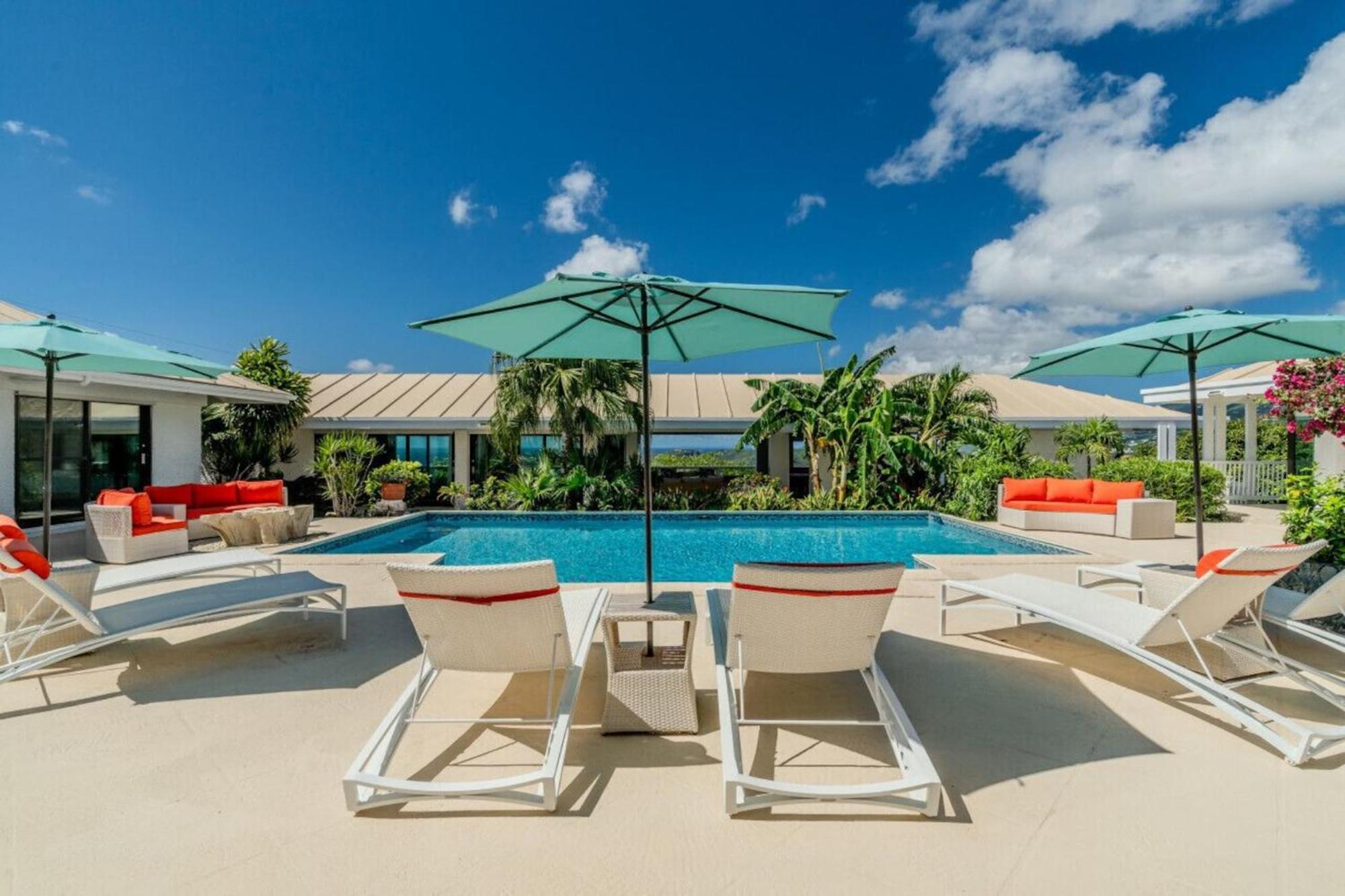 Royal Villa With A Huge Swimming Pool Cowell Battery 外观 照片